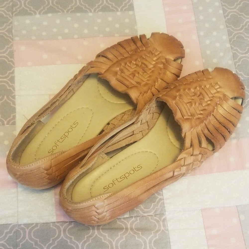 Softspots huaraches like new size 7.5